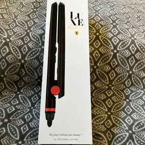 BaByliss Luxe 1“ Flatiron/Styler New in Box